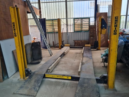 Car lift 4 poles, 3,000 kg