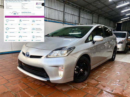 Prius 2012 អប់សិន​3​ ទឹកប្រាក់​17900$ធានាឃ្មុំ​ហ្សីន​ ចង្កៀង​ណាយឡាស៊ែរហ្សីន ឡានកាលី​ អត់ច្រែស