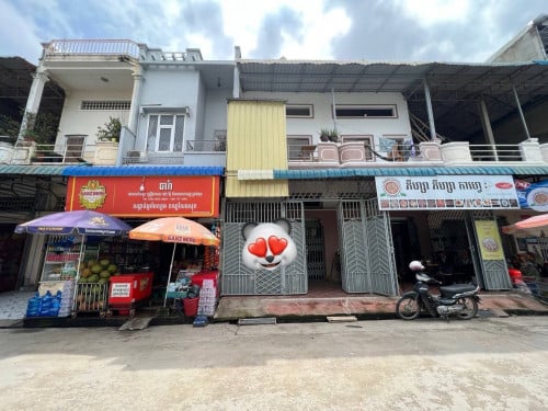 ផ្ទះជាន់ទី ១ សម្រាប់ជួល