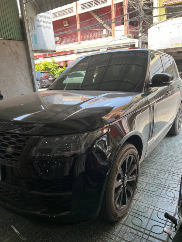 Land Rover Voque 2014 V6 3.0L Black សាំង ម្ចាស់ដើម =41999$