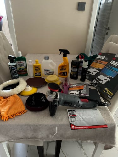 Car detailing and polishing kit