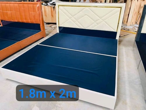 គ្រែដែកឆ្នូតមាស 1.8mx2.0m