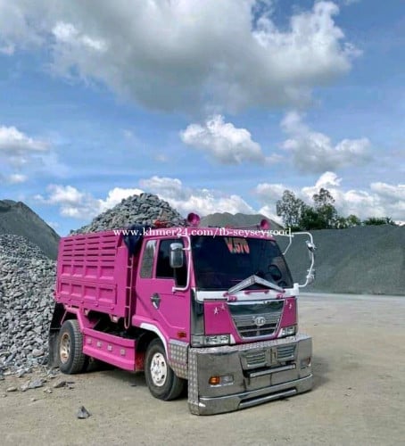 ដឹកដីខ្សាច់ថ្មគ្រប់ប្រភេទ