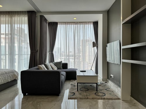 J Tower1 Condo next BKK1 for Sale