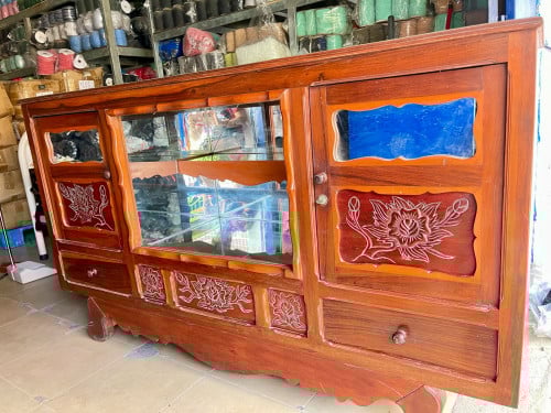 ទូតាំងឈេីបេងលាយធ្នុង