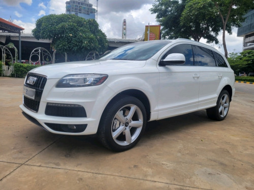 លក់ AUDi Q7 S line ឆ្នាំ2011