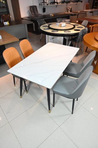 តុបាយប្រភេទថ្មម៉ាប