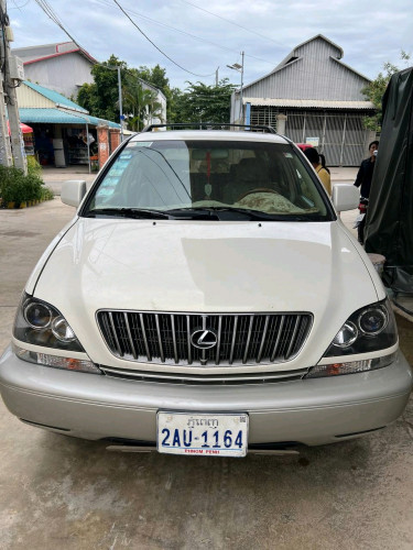 ឡានលក់ Lexus RX300 ឆ្នាំ2000 Full Option ឡានស្អាតសាំងសុត 