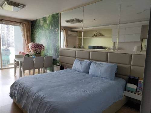 Nice Condo for rent at Olympia City