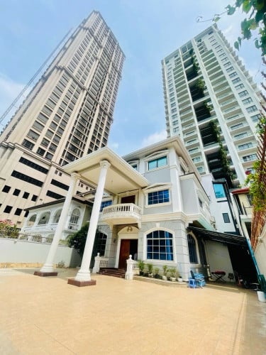 Big Villa For Rent In Beoung Keng Kang 1,08-09 Rooms,7,000$, Good For Residence and Office