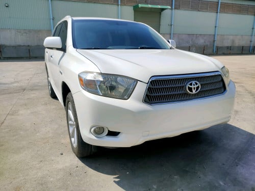 Highlander 09 V6 hybrid Full Option ប៉ុង2 បើកដំបូល អេក្រង់ធំ កៅអី3ជួរ