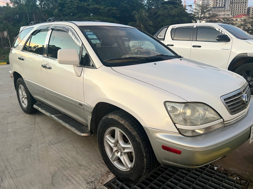 Lexus RX300 01 P2 for Sale