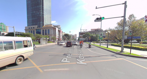 ដីកែងលក់លើផ្លូវព្រះមុន្នីវង្ស - Corner Land For Sale​ On Monivong Blvd