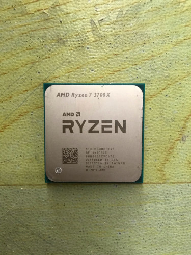 AMD Ryzen 7 3700X 8core 16theads មួយទឹក