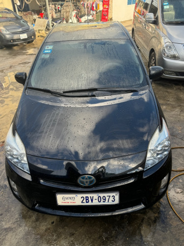 Toyota Prius 2011 option 5 ម្ចាស់ដើមលក់