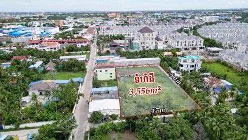 ដីសាងសង់ជាប់បុរី ML ក្រុងតាខ្មៅ លក់ក្រោមហាងឆេង 150%