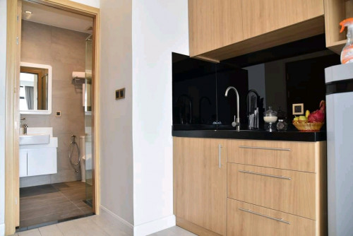 Studio unit