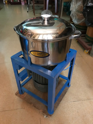ម៉ាស៊ីនសំរាប់ពូតខ្ទិៈដូង