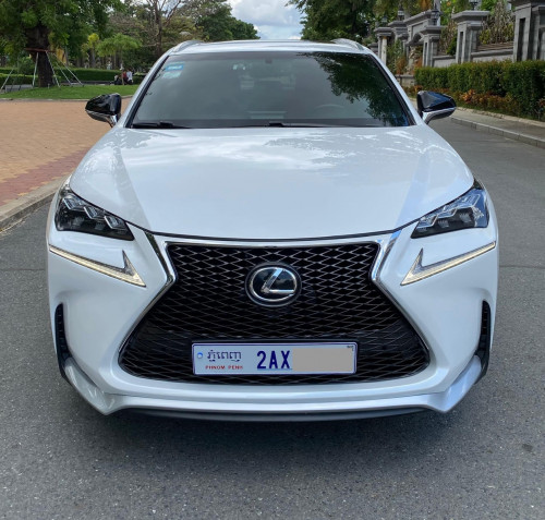 Lexus NX200T F-sport 2015