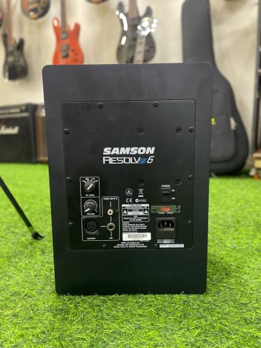Monitor Studio