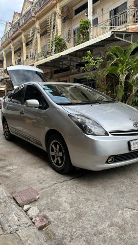 Prius 2004 full ឡានអត់បុក100%