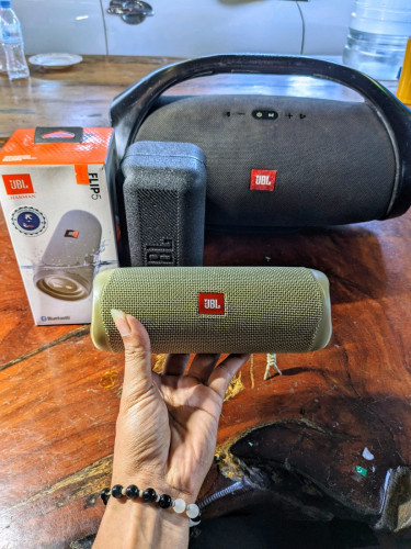 JBL Flip5 