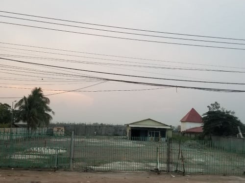 ដីជួលសម្រាប់បើកអាជីវកម្ម