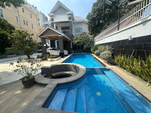 វីឡាសំរាប់លក់នៅ (ទួលគោក)