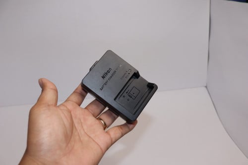 ឆ្នាំងសាក Original Nikon Z50 យកចេញពីប្រអប់ ប្រើបានតែ2ដងគត់