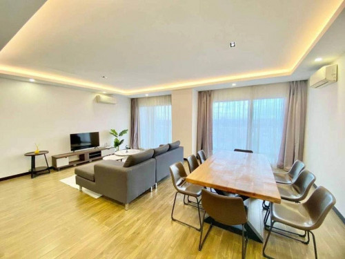 Nice four bedroom for rent with fully furniture๐