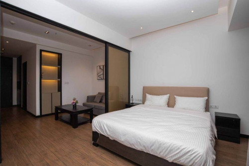 Premium 1BR | Apartment for Rent at Tonle Bassac | $600/month๐