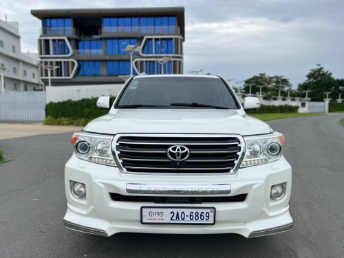 Toyota Land Cruiser 2013 Full ខ្លាញ់គោលស្រុកខ្មែរម្ចាស់ដើម53500$