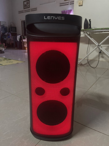 Speaker Lenyes S882