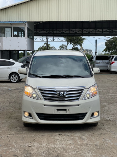 TOYOTA ALPHARD 2013 ក្នុងលឿង តម្លៃ ទន់ៗ