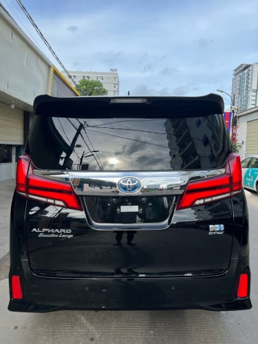2021 TOYOTA ALPHARD EXECUTIVE LOUNGE FOR SALE