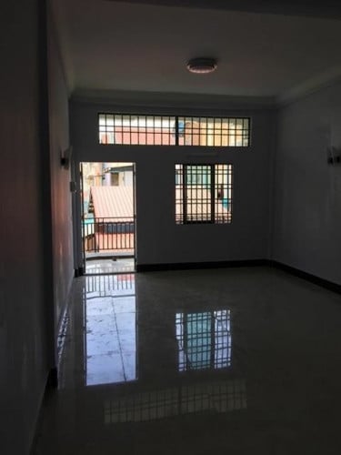 ផ្ទះលក់បន្ទាន់