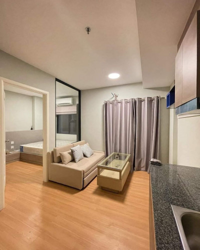 Condo for rent at Polaris 23