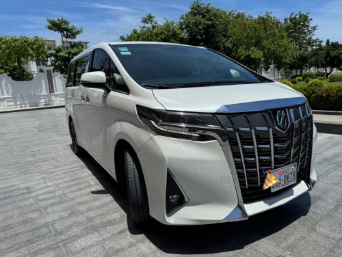 2018  Powerful V6  Alphard - Special No 0678