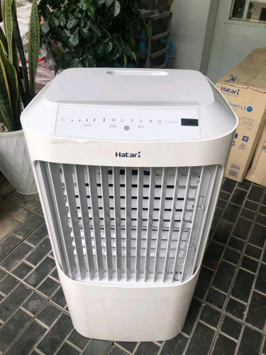 មានបោះដុំកង្ហារទឹកកក Hatari AC Pro ត្រូវការ chat មកបាន