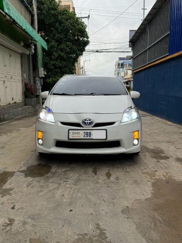 លក់ប្រញាប់ Prius 2011