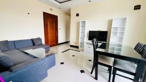 Unit 2 bed available to rent nearby Chinese Embassy