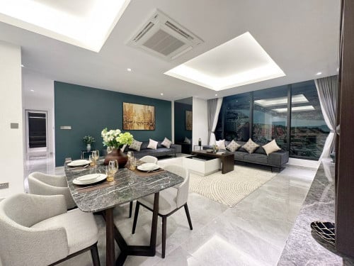 No1 Tallest 𝐉 𝐓𝐨𝐰𝐞𝐫 𝟑 Condominium On SALE