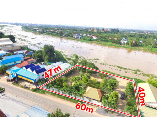 ដីជួល នៅស្វាយរលំ