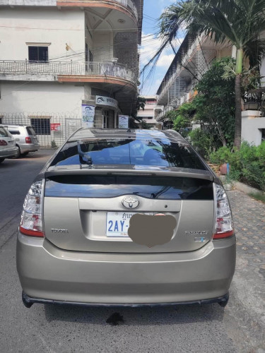 Prius 07 Full Turing gold for sale 9900$ urgent