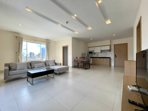Luxury 02 Bedroom for rent at Independence