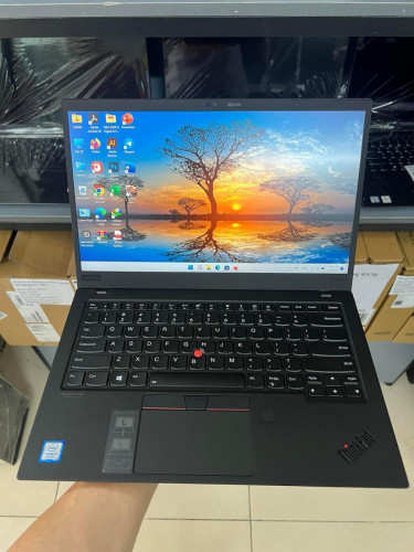 Lenovo Thinkpad X1 Carbon