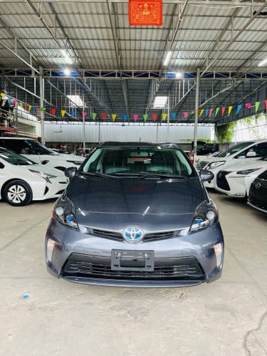 Prius 2012 OPT4 JBL កៅអីចុច ឡានកាលីចំ