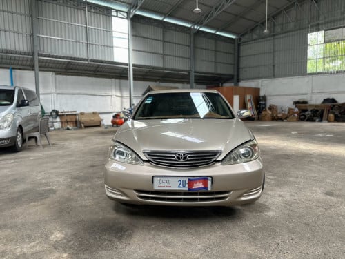 Toyota Camry 2002 LE S ចុច ឡានស្អាត អត់បុកប៉ះ