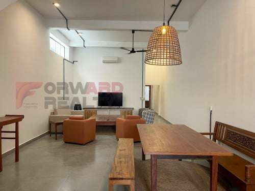 Ground floor 2 Bedrooms renovated Apartment rent in Doun Penh Area (Riverside)
