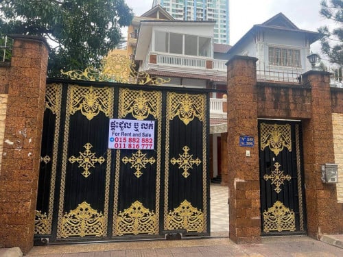 ផ្ទះវីឡាសំរាប់លក់ឬជួល ទីតាំងល្អ